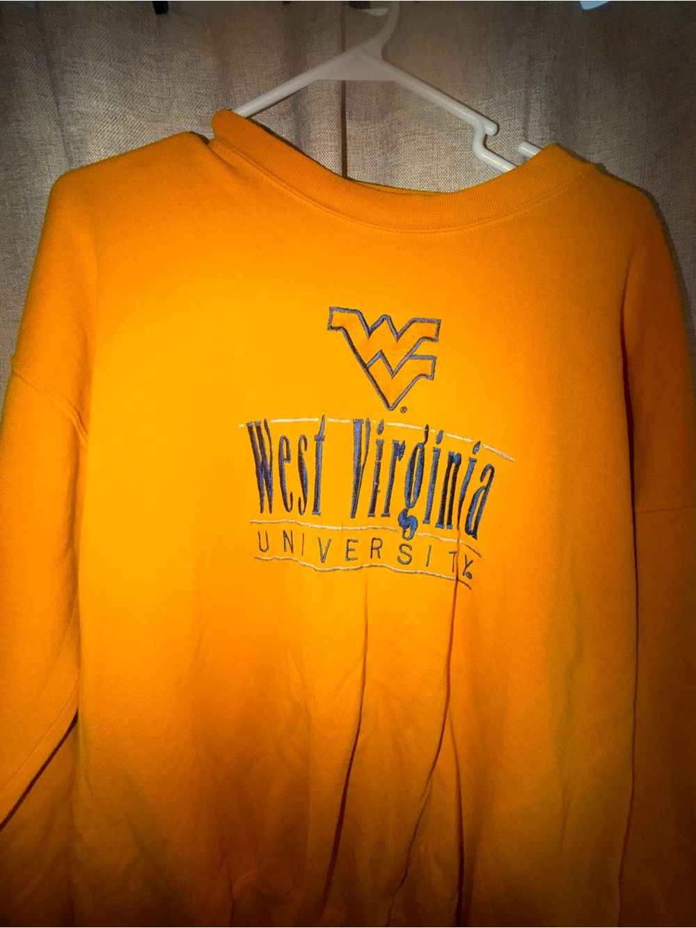 Vintage Colosseum West Virginia University Gold Crewneck Sweatshirt - Men's